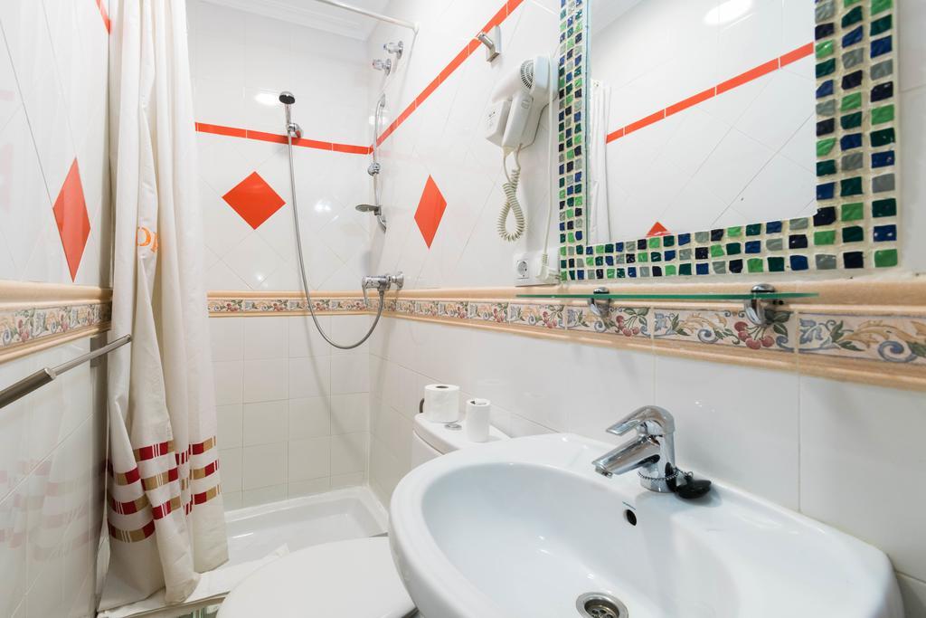 Hostal Florida Sevilla Habitación foto